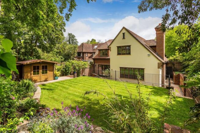 house. partnership Kingston-upon-Thames
