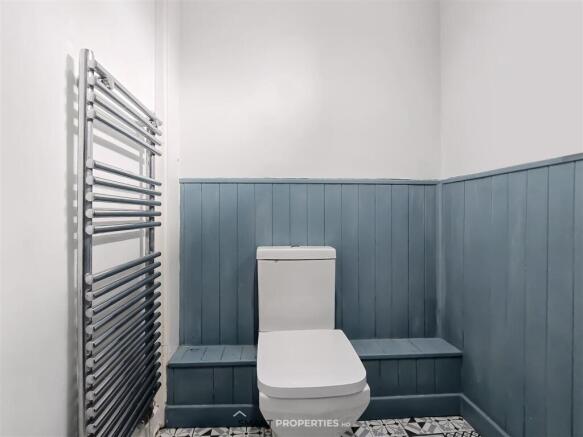4 bed Terraced to rent Image 11