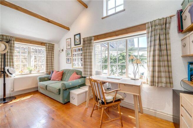 3 bed Detached for sale Image 7