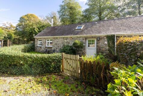 Ivy Court, Llysyfran, SA63