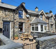 4, Glanrafon Terrace, Blaenau Ffestiniog LL41 3SY