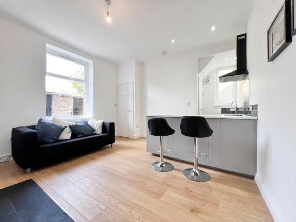 1 bed Terraced for sale Image 4