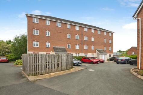 Quayside Walk, Dudley, DY2
