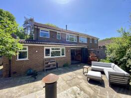 Meadas, Heath Road, Hammer, Haslemere GU27 3QL