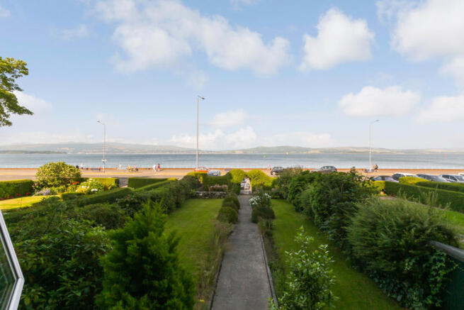 Garden & View