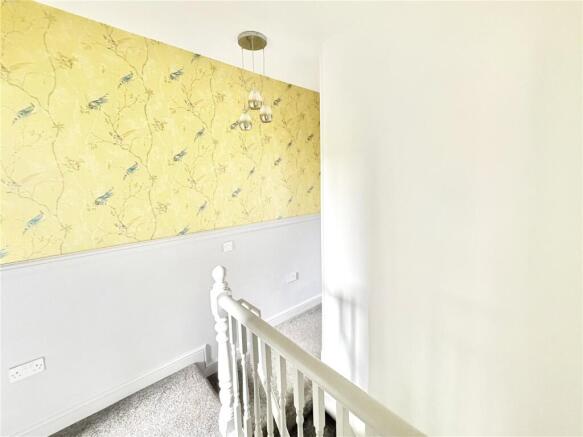 4 bed Terraced for sale Image 7