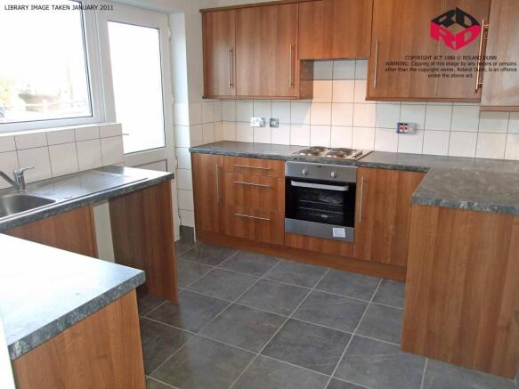 MODERN KITCHEN