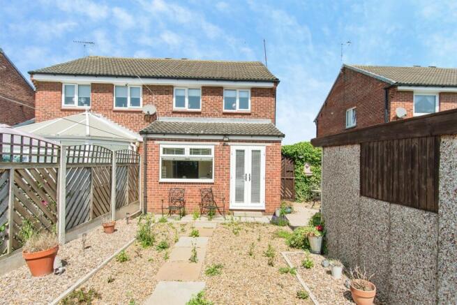 3 bed Semi-Detached for sale Image 9