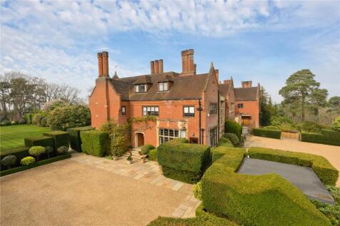 Old Avenue, St George's Hill, Weybridge, Surrey, KT13