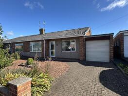 35, Lindisfarne Lane, Stobhill Grange, Morpeth NE61 2UH