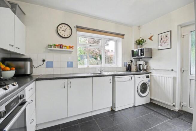 Orchard Crescent, Beeston, NG9 photo 4