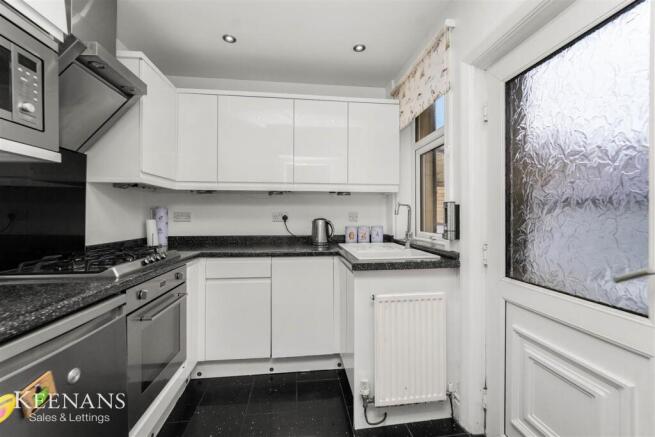 2 bed Terraced for sale Image 12