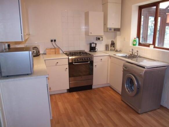Kitchen/dining