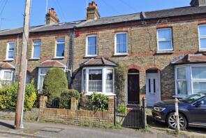 8, Hows Road, Uxbridge UB8 2AR