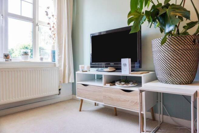 Lounge / Kitchen