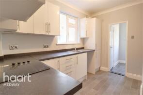 15, Balfour Road, Chatham ME4 6QT