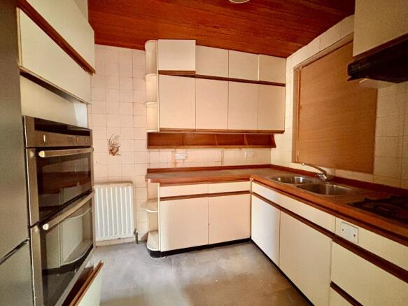 PHOTO-2025-10-29-12-45-08  2  T202511021547.jpg