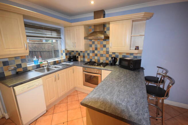 KITCHEN/DINER