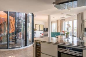 52, Sovereign Point, Midland Road, Westmoreland, Bath BA2 3GJ