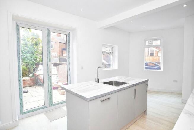 3 bed End of Terrace for sale Image 6