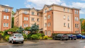 44, Ellangowan Court, Milngavie G62 8PP