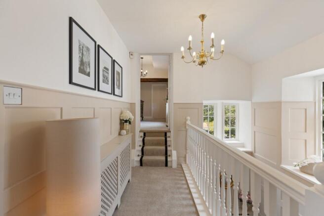 4 bed Detached for sale Image 4