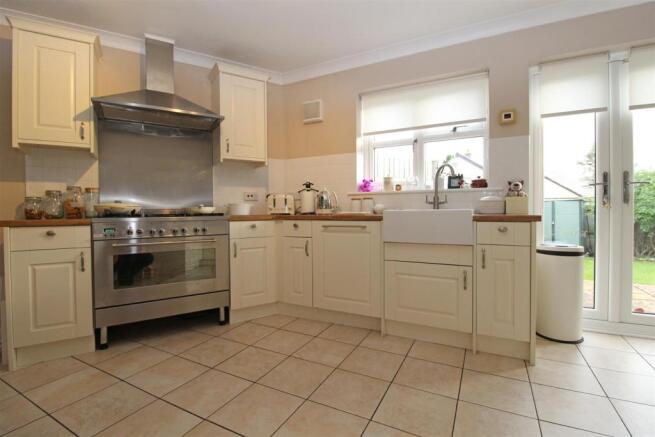 Kitchen.jpg
