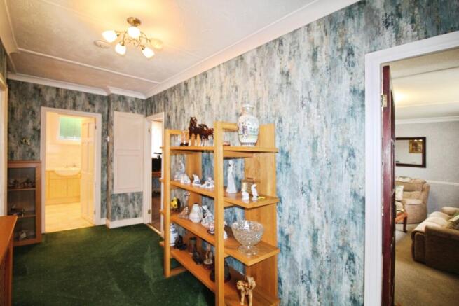 3 bed Semi-Detached Bungalow for sale Image 7
