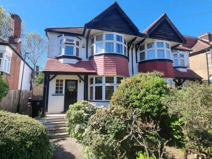 Birchen Grove, London, NW9