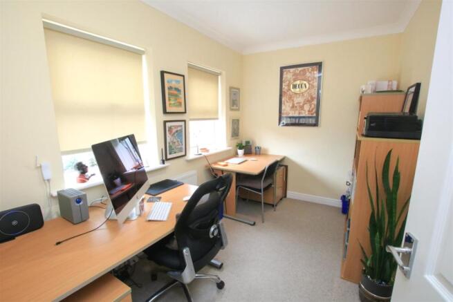 BEDROOM 3