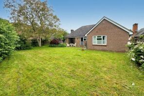 9, Cherrymeade, Thundersley, Benfleet SS7 1UA