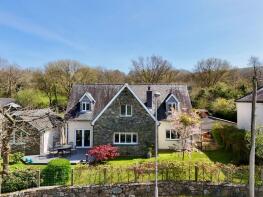 Bryn Derwen, Brithdir LL40 2SD