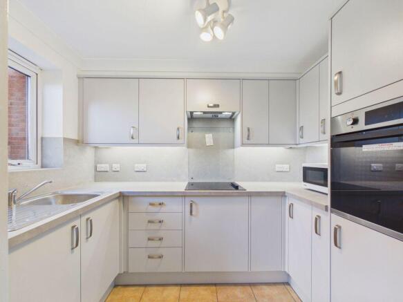 1 bed Apartment for sale Image 9