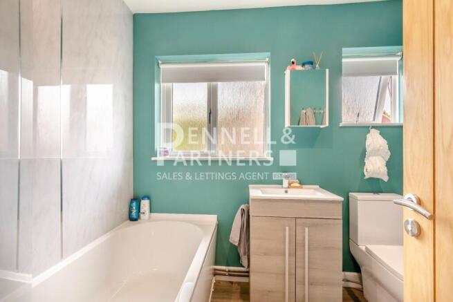 Photo 12