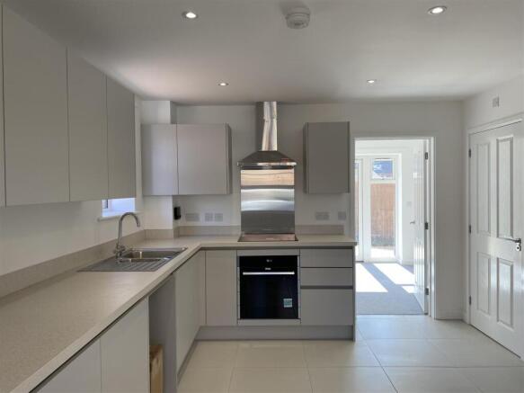 Beckett Drive, Radley. photo 2