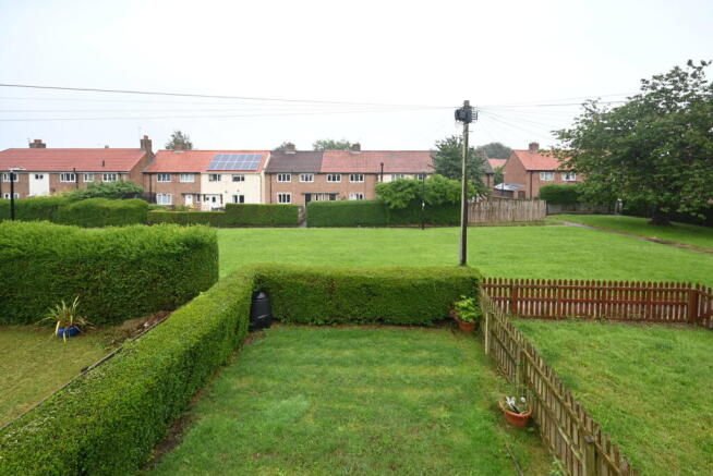 3 bed Terraced for sale Image 4