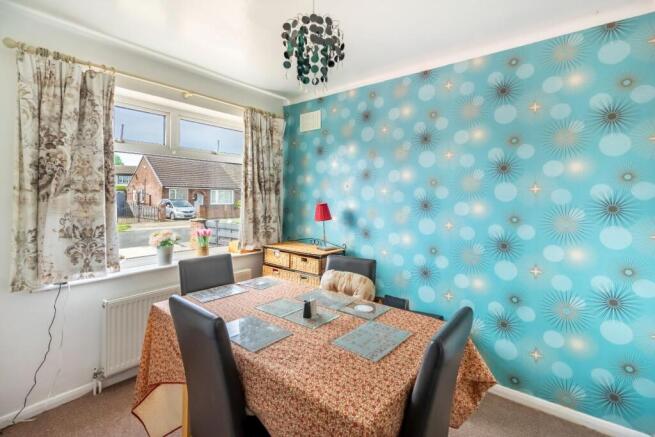 2 bed Bungalow for sale Image 7