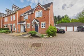 14, Saddlers Close, Lichfield WS14 9ZW