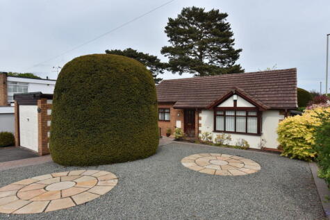 KINGSWINFORD, Buckingham Grove