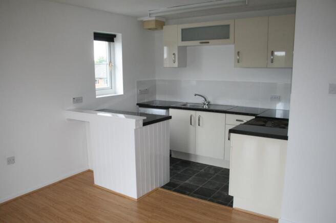 Kitchen (Main)