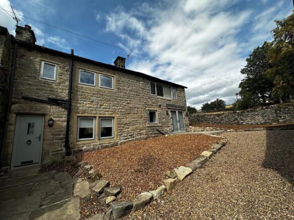 3 bed Semi-Detached to rent in bingley