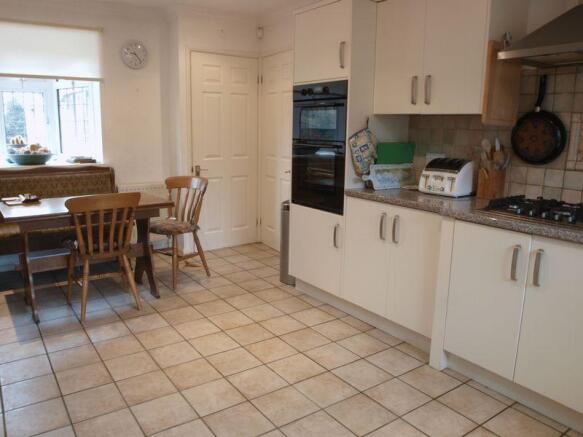 Kitchen 2