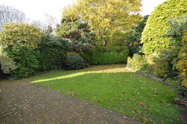 Photo 9