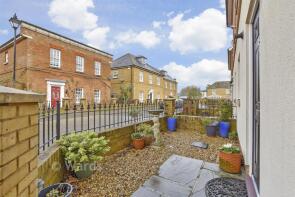 35, Ardent Avenue, Deal CT14 7UE