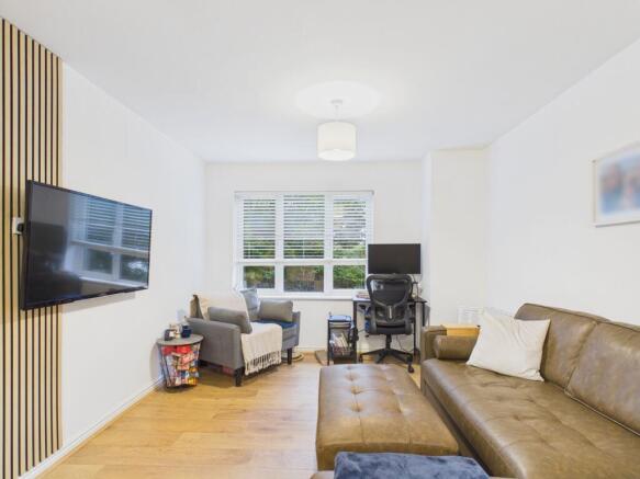 Kitchen/Living Area