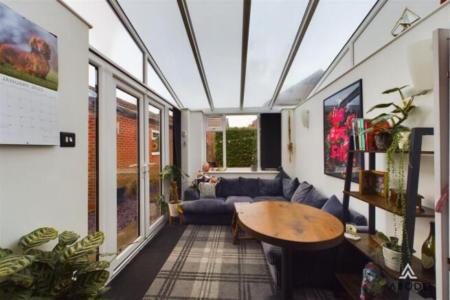 CAM04151G0-PR0120-STILL007.jpg