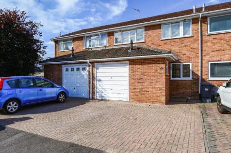 Binsted Drive, Blackwater, Camberley