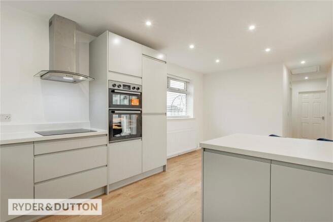 2 bed Semi-Detached Bungalow for sale Image 4