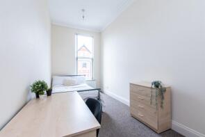 Flat 2, 135, Foxhall Road, Nottingham NG7 6LH
