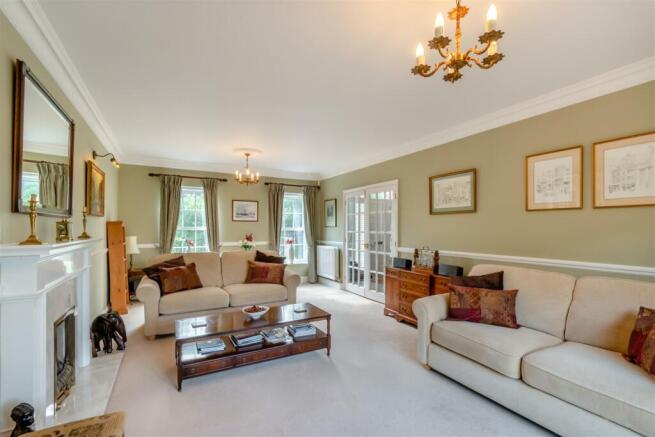 8559106-interior04.jpg